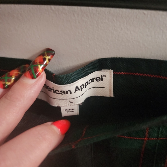 American Apparel Plaid Pleated Mini Skirt - Picture 2 of 2